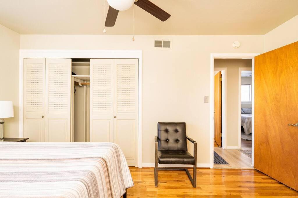 尤巴城5 Beds, 2 Full Baths, W/Gazebo, W/Fenced Backyard别墅 外观 照片